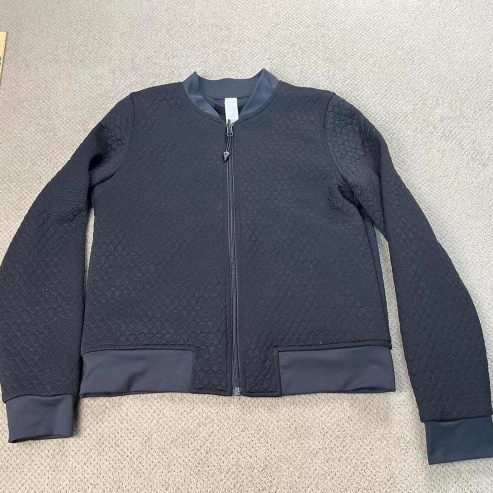 Ivivva/Lululemon Quilted‎ Logo Reversible Jacket,  sz 12 kids